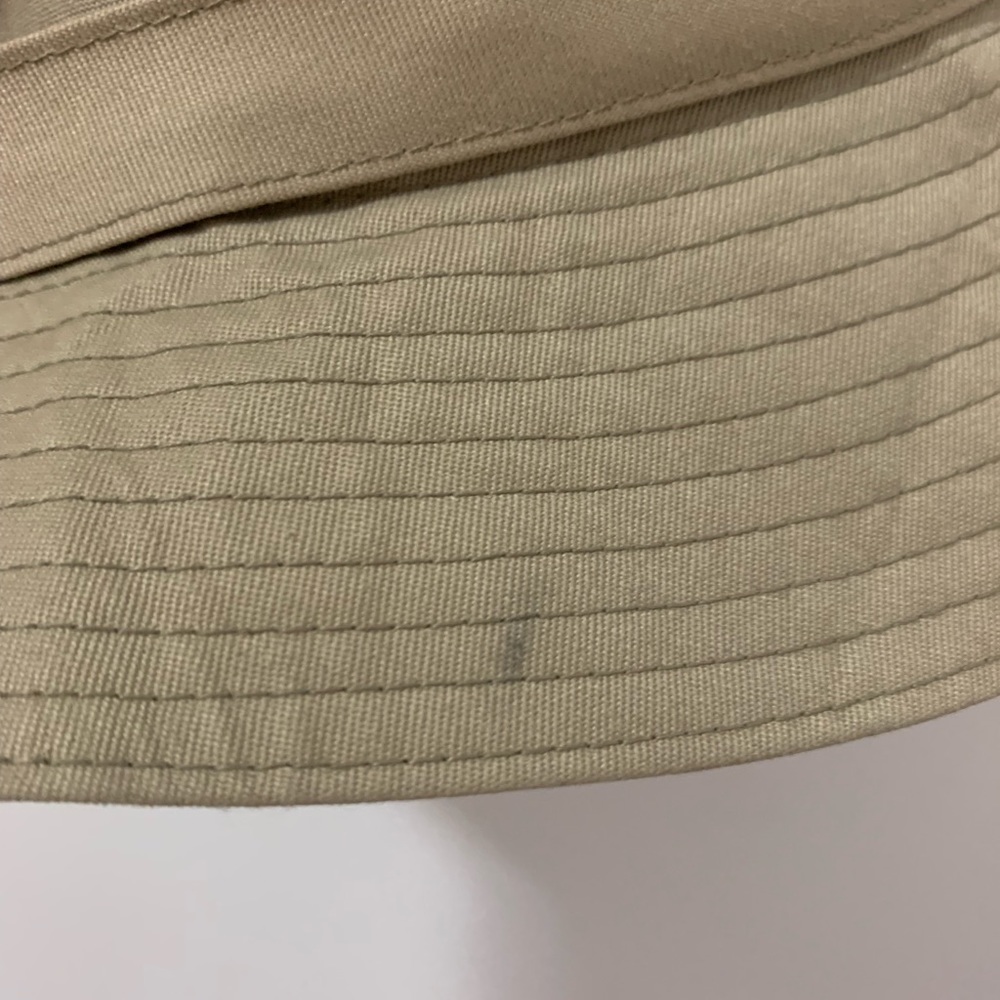 Burberry Vintage Bucket Hat - Picture 6 of 7